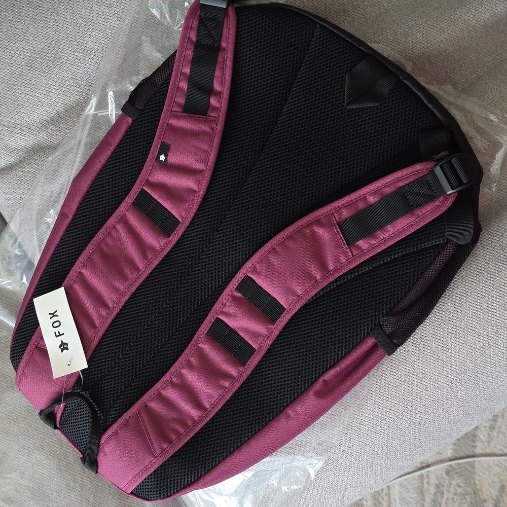 Fox Maroon 180 Backpack with Mesh Pockets - Picture 4 of 6